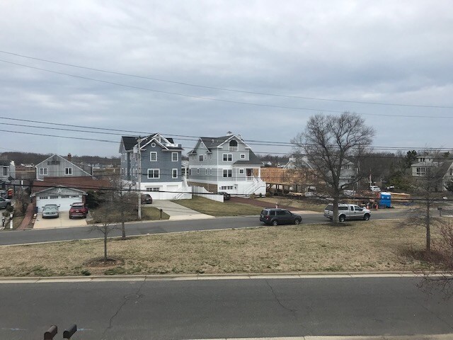 Building Photo - 95 S Ward Ave
