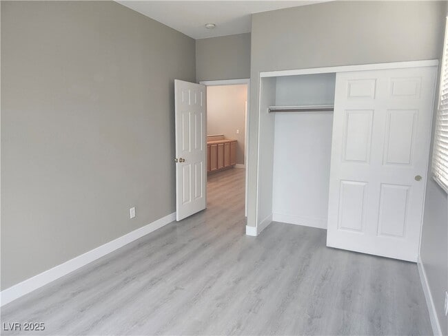Building Photo - 4356 Altamira Cave Dr