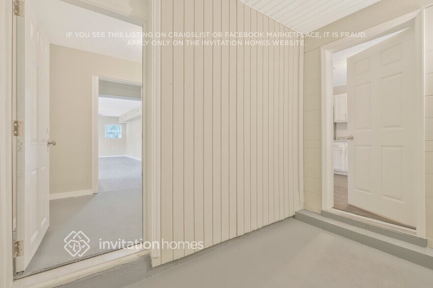 Building Photo - 6477 Cooper Ln