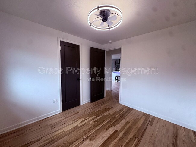 Building Photo - 505 Logan St