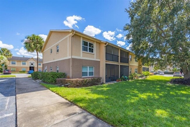 Building Photo - 9800 Turf Way