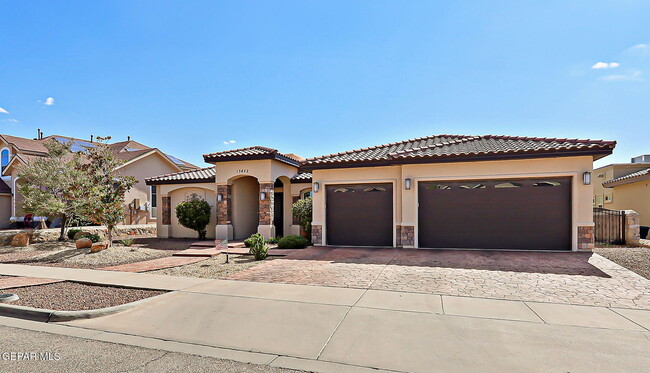 Building Photo - 13452 Emerald Falls Dr