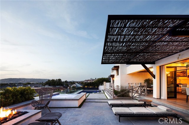 Building Photo - 7 Seabreeze Terrace