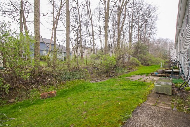 Building Photo - 1770 Rolling Hills Dr
