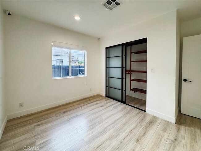 Building Photo - 22539 Dolorosa St