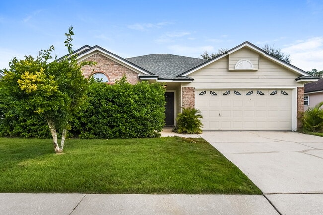 Building Photo - 12151 Silver Saddle Dr