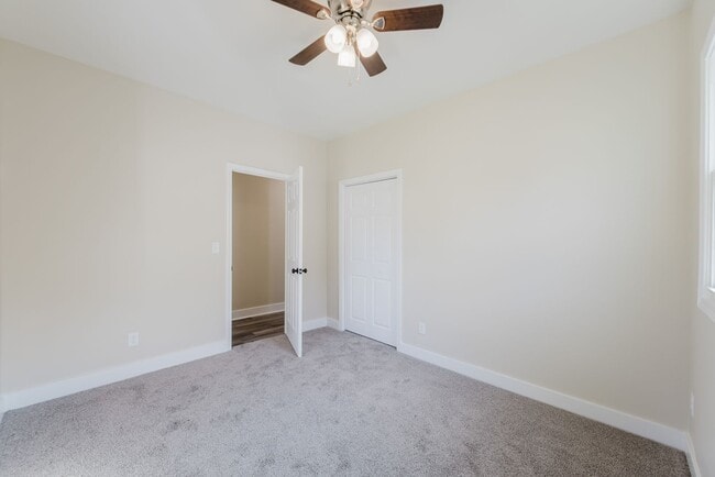 Building Photo - Beautiful Renovated 3 Bedroom and 2 Bathroom Home