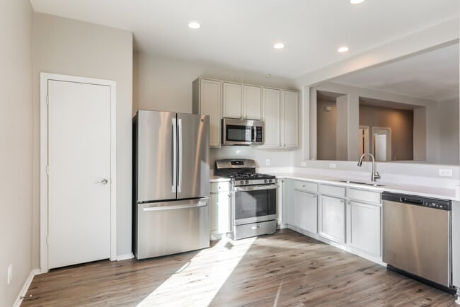 Building Photo - 4728 W Calatrava Ln