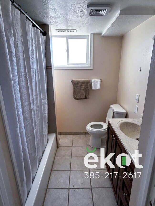 Building Photo - Jacobsen-Bluffdale