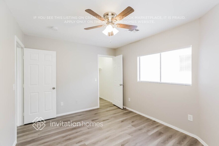 Building Photo - 1429 S Crossbow Ct