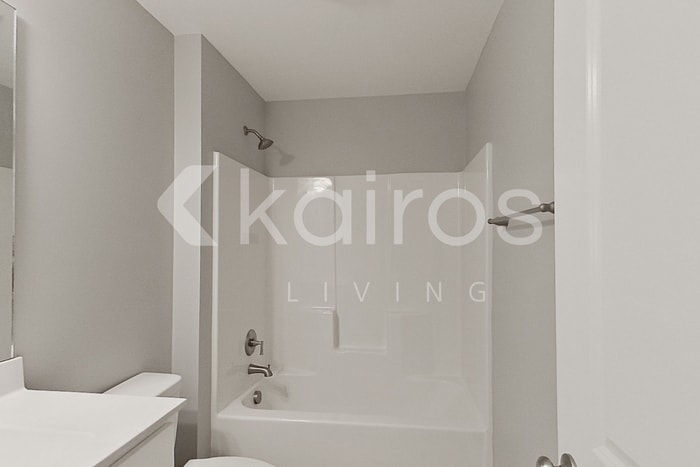 Building Photo - 3713 Oak Leaf Wy