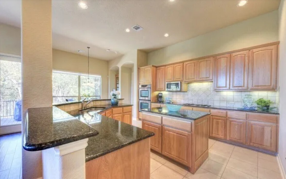 Building Photo - 3207 Medaris Ln