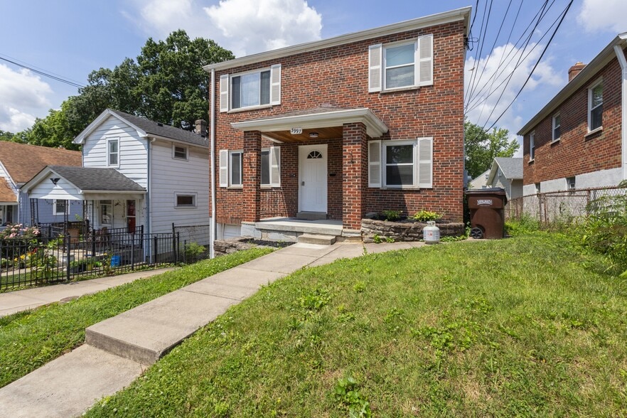 Building Photo - 3997 S Whetzel St