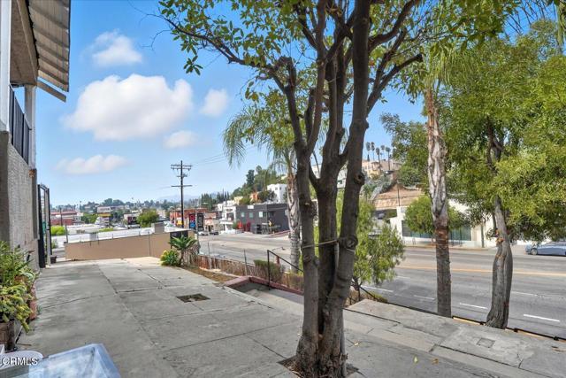 Building Photo - 1488 W Sunset Blvd