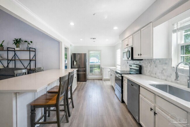 Building Photo - 3019 Keats Dr