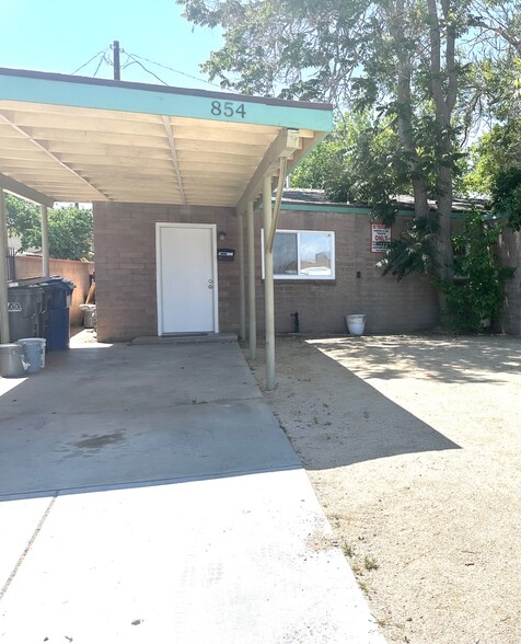 Building Photo - 854 W Milling St