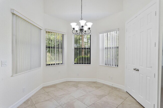 Building Photo - 12945 Pennell Pines Rd