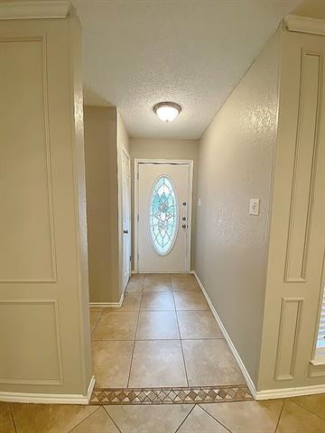 Building Photo - 3704 Fairhaven Dr