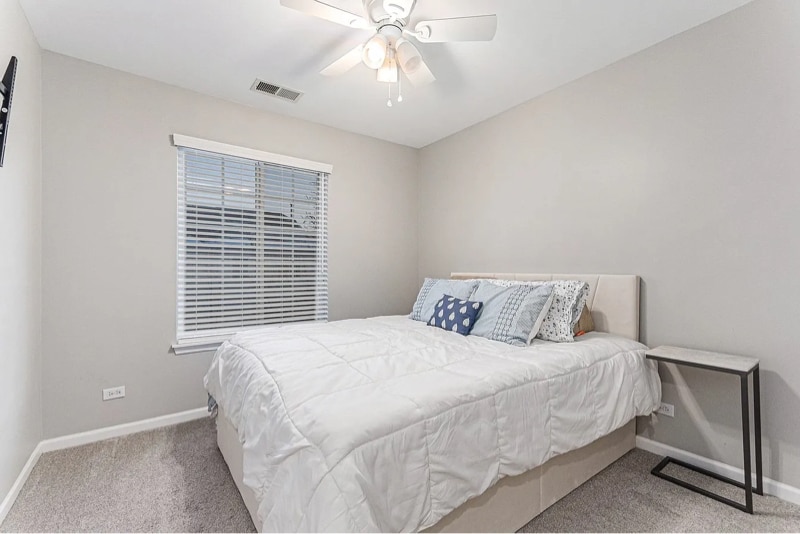 Building Photo - 4325 Savoy Ln