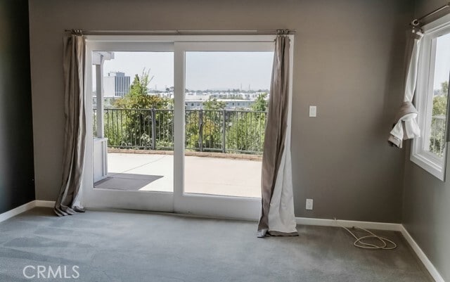 Building Photo - 475 Cliff Dr