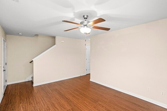 Building Photo - 1355 Macedonia Dr