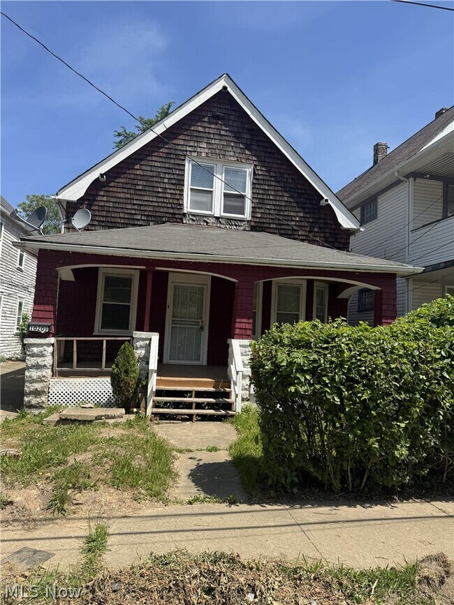 Building Photo - 10209 Elwell Ave