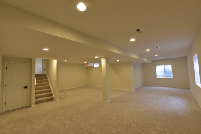 Building Photo - 4325 Harold Dr
