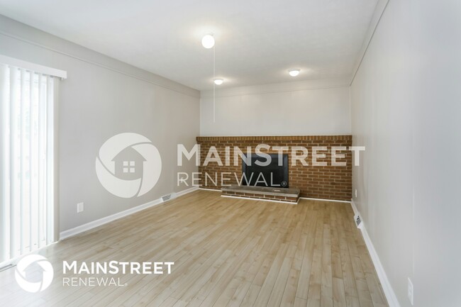 Building Photo - 3175 Pine Valley Rd