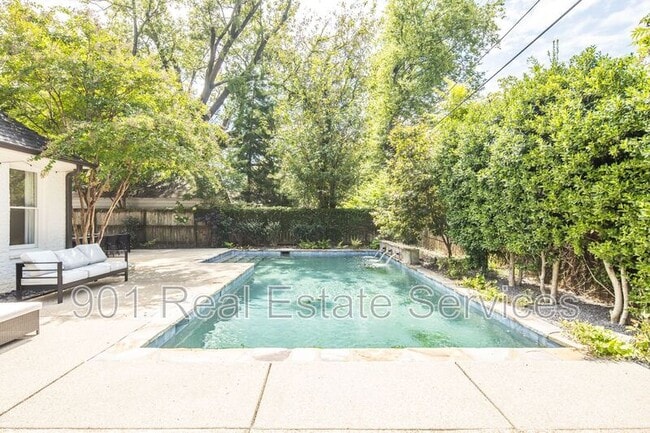 Building Photo - 299 Wilkinson Pl