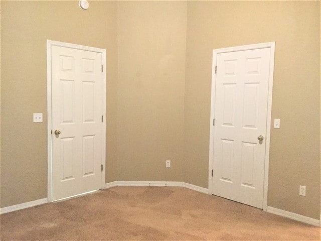 Building Photo - 2331 Pinebrook Ct