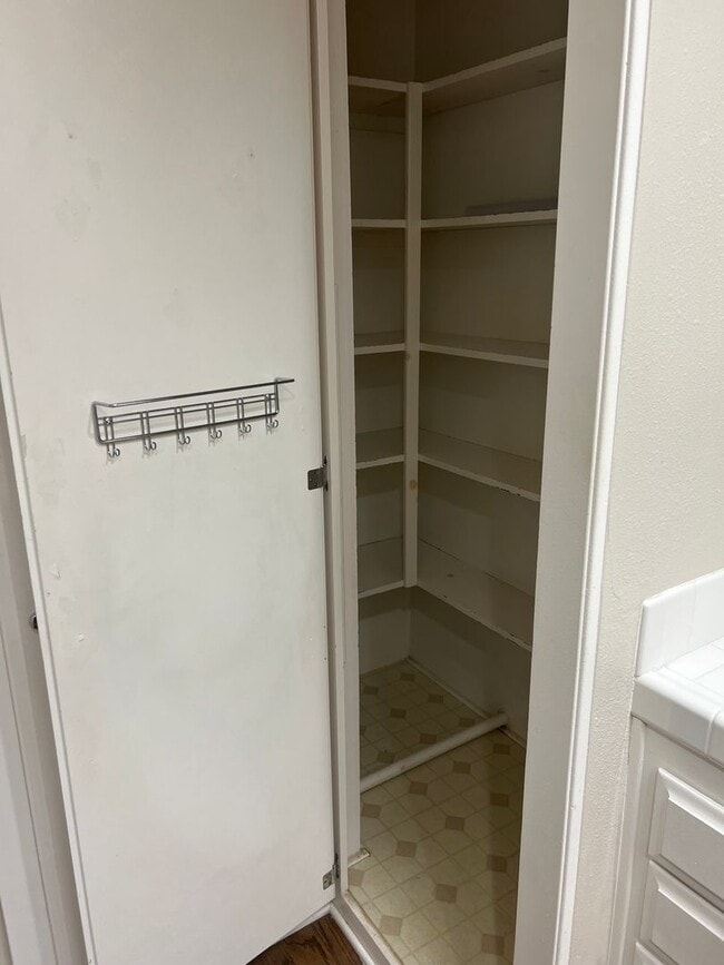 Building Photo - 55+ ONLY community gorgeous ranch style 2BR/2BA home with laundry, parking and community amenities