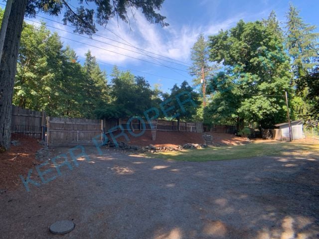 Building Photo - Deep Creek Manor! 3 Bd / 1.5 Bth - Central...