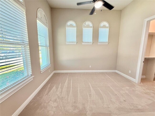 Building Photo - 11646 Hampstead St