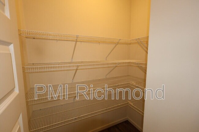 Building Photo - 12229 Ground Pine Ct