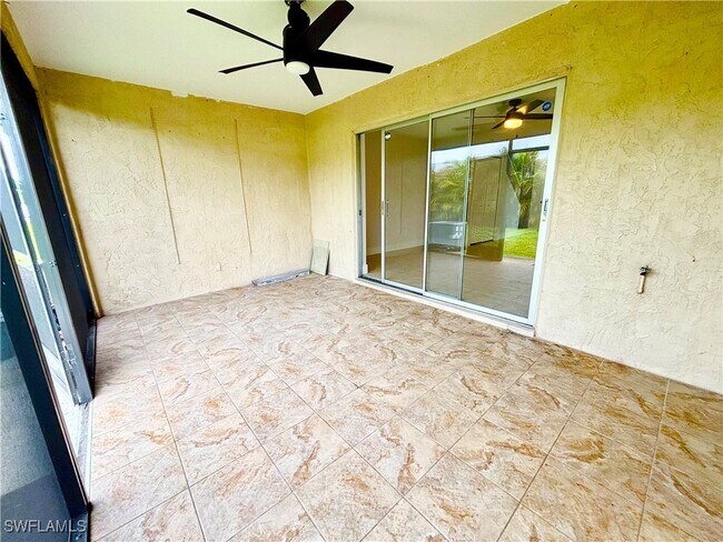 Building Photo - 4520 SW 8th Pl