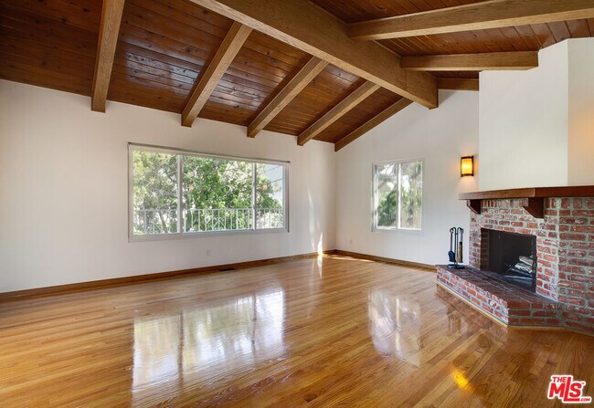 Building Photo - 2534 7th St