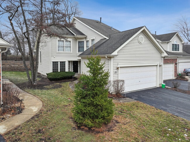 Building Photo - 310 Spring Creek Cir