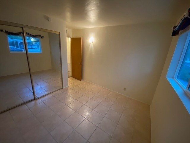 Building Photo - 6719 E Calle Cappela