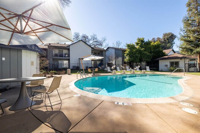 Building Photo - Danville Park Apartments