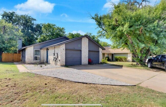Building Photo - 7508 St Amant Pl
