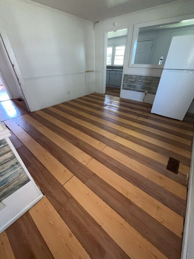 Building Photo - 115 Arkansas St