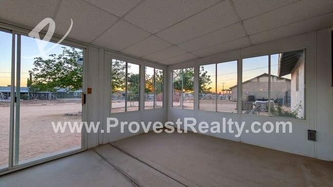 Building Photo - 10790 Sauk Rd