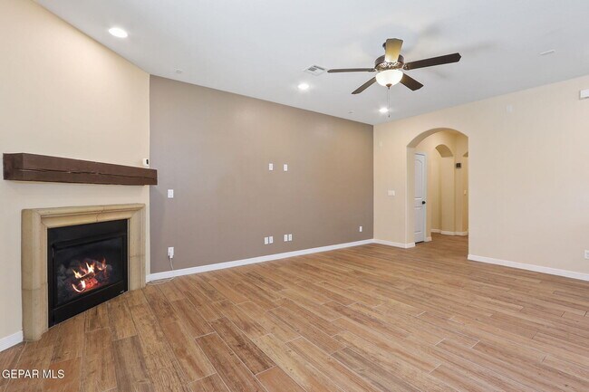 Building Photo - 12176 Chapel Hill Rd