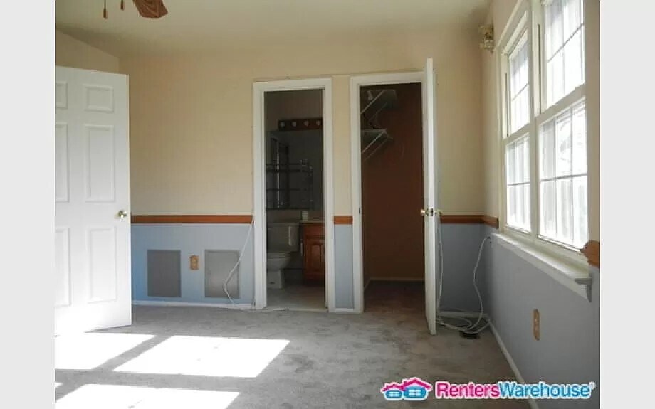 Building Photo - 7723 Haines Ct