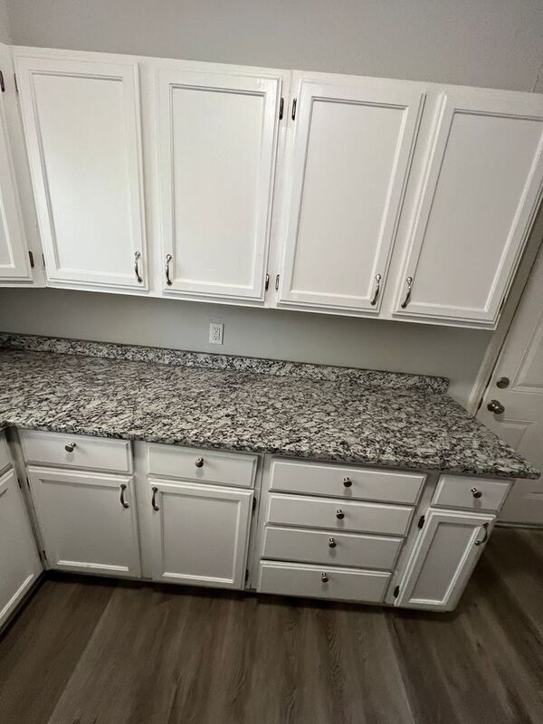 Building Photo - 6008 S Benton Ave