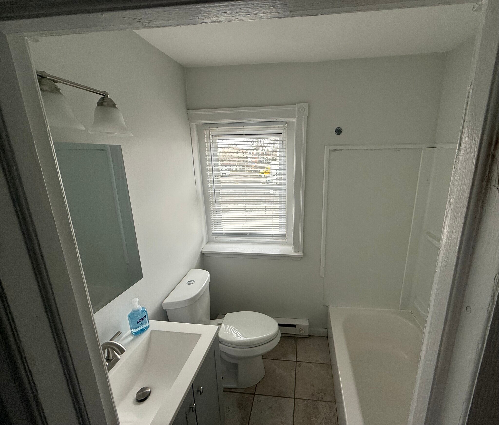 Building Photo - 5734 Walker St