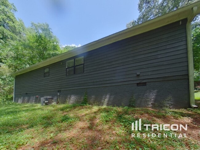 Building Photo - 285 Monument Ct