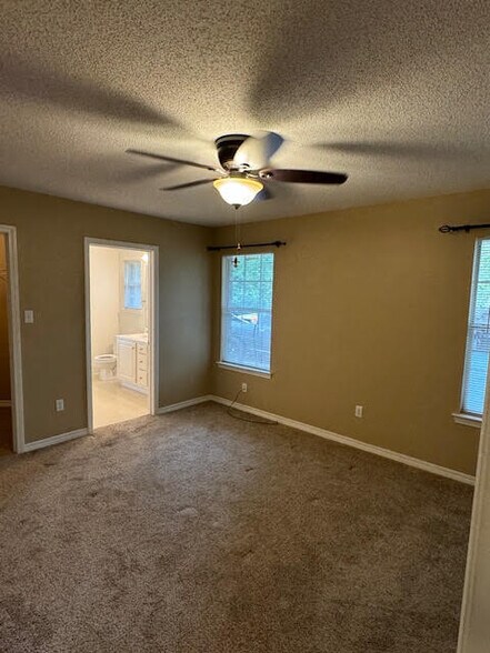 Main bedroom - 9912 Honalo Pl