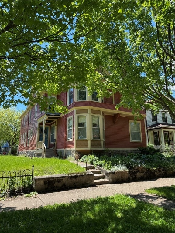 Building Photo - 123 Comfort St