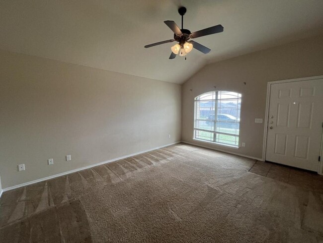 Building Photo - 4205 Cambridge Dr